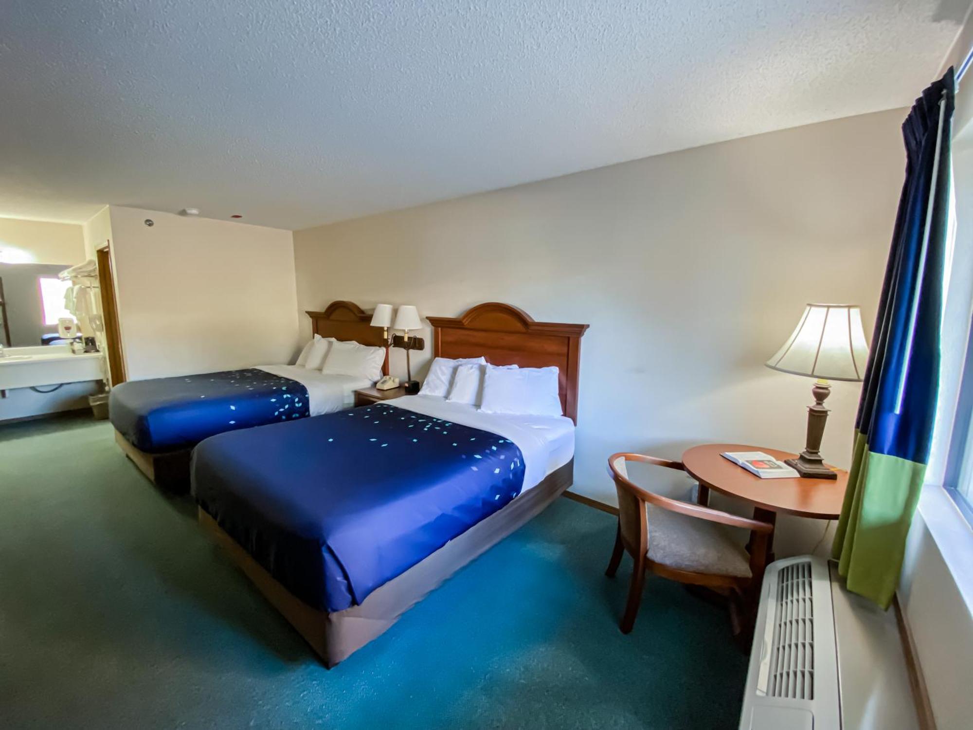 Deluxe Queen Room Two Queen Beds Disability Accessible