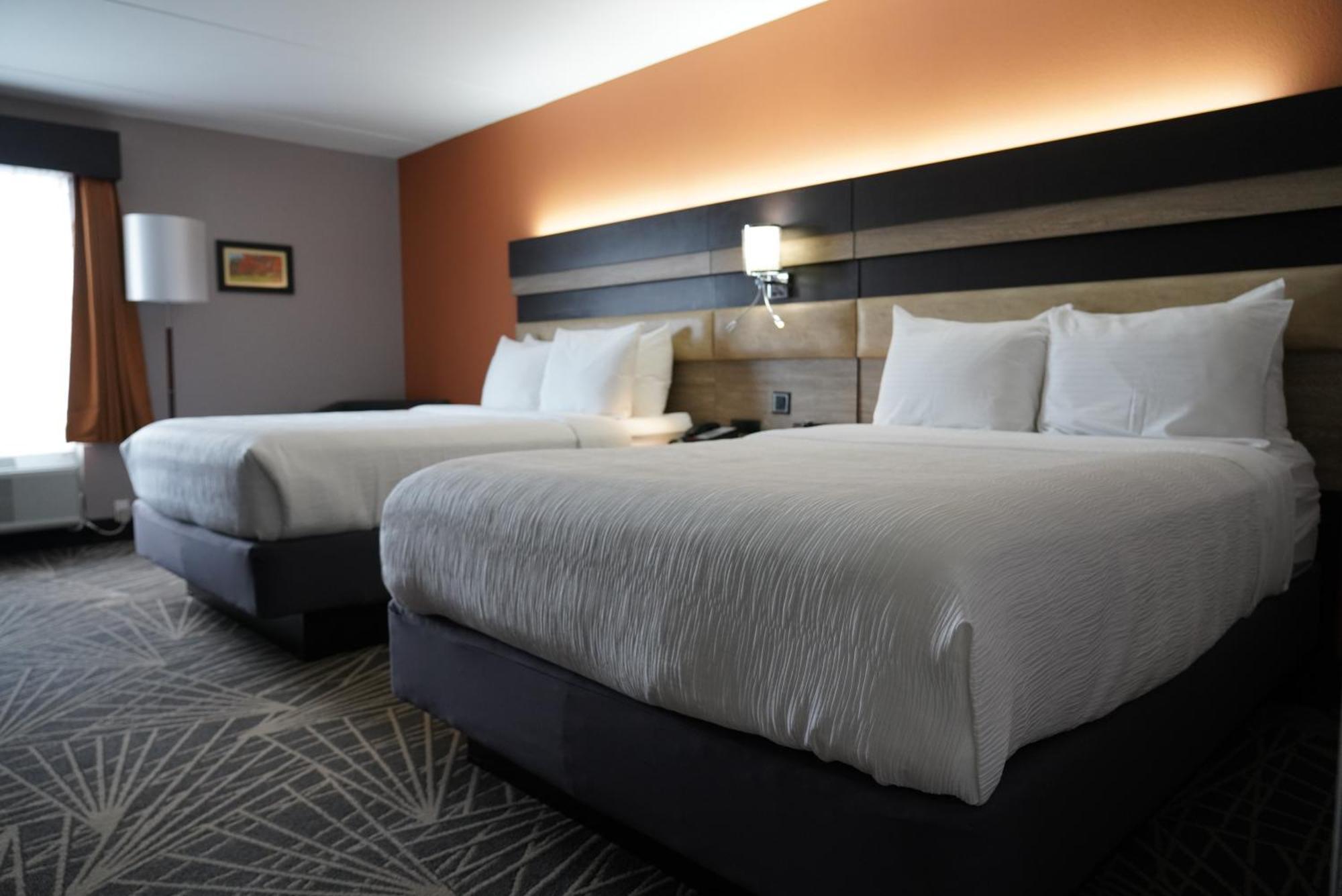 Special Offer AAA Rate- Queen Room with Two Queen Beds