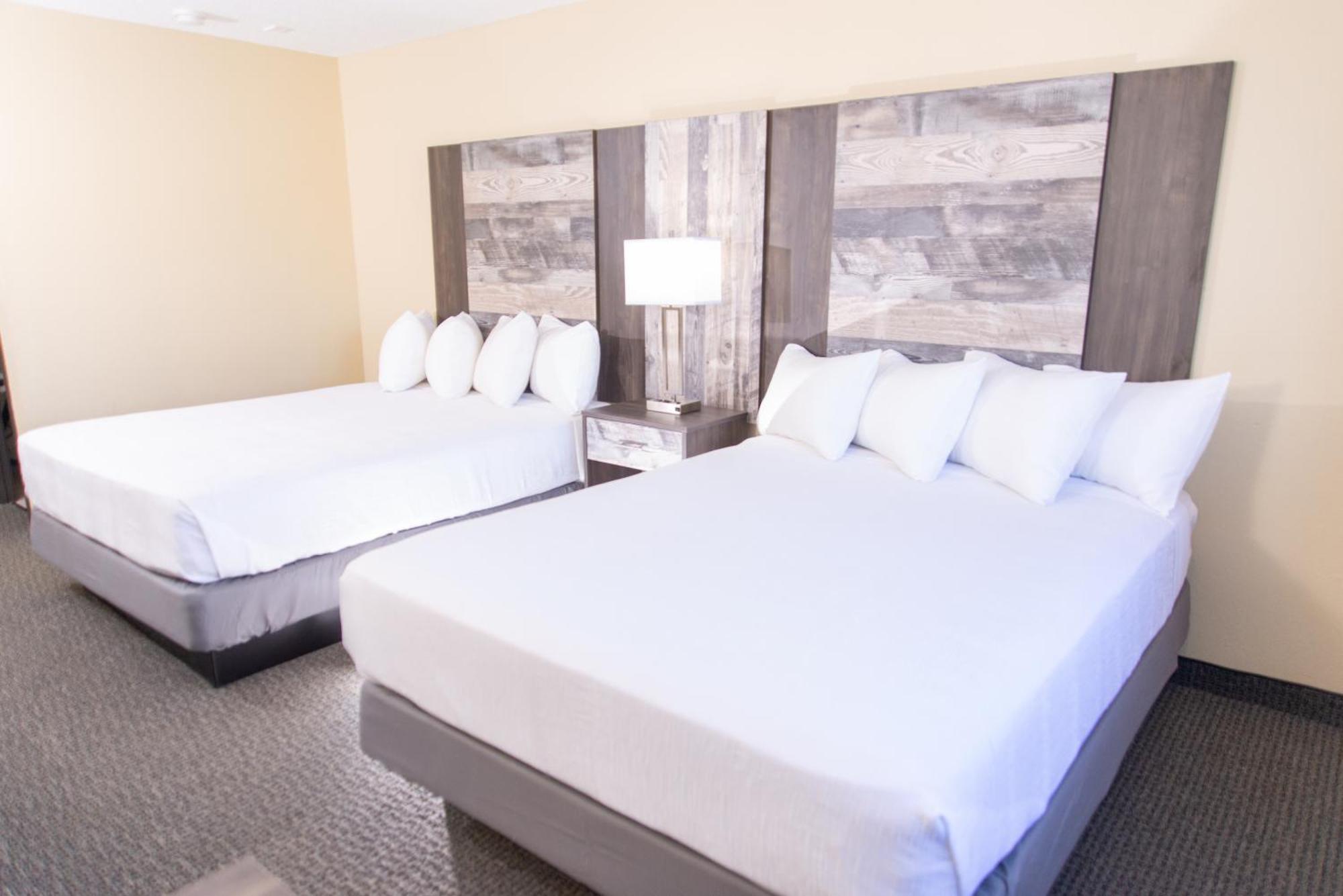 Queen Room Two Queen Beds