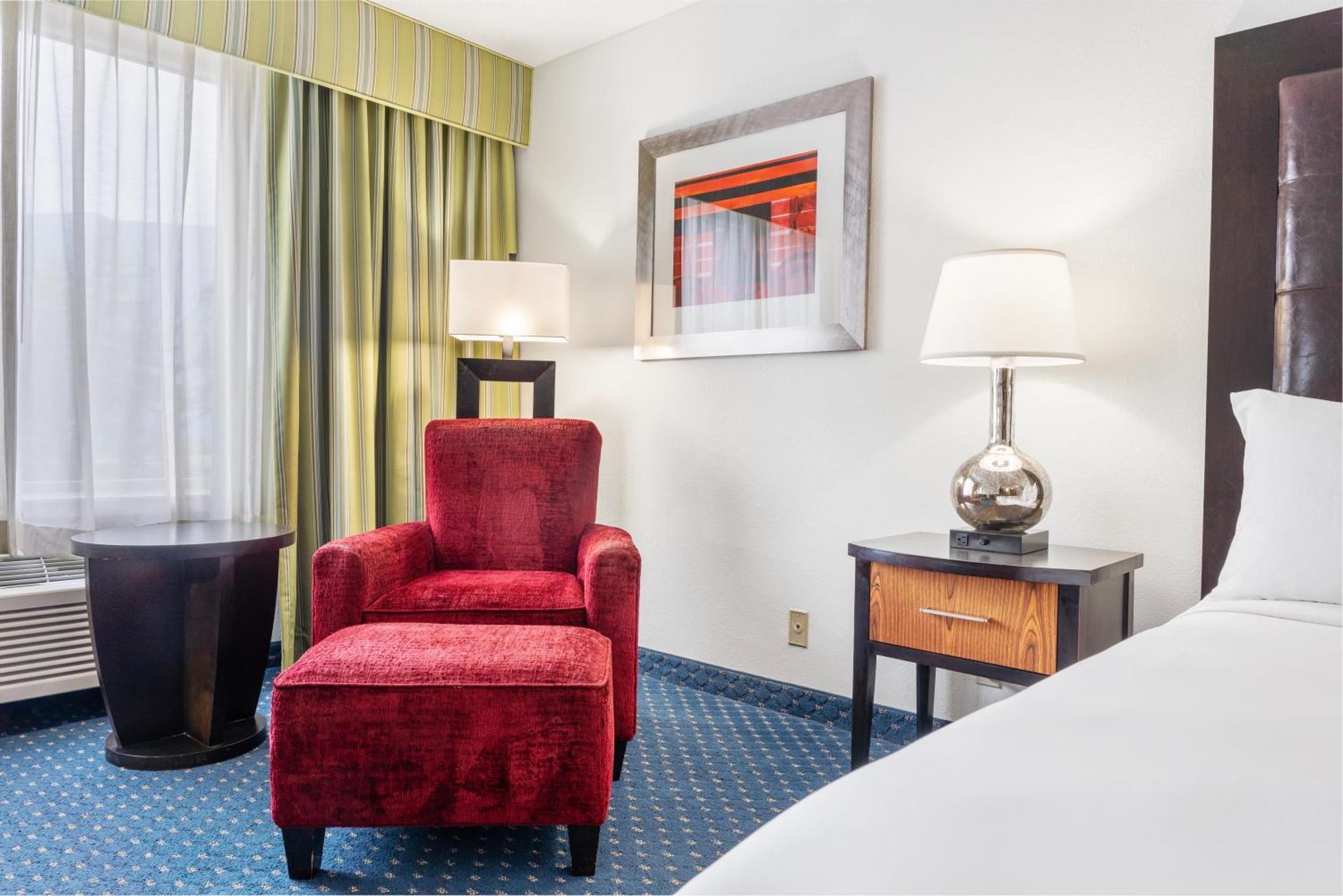 Superior King Room