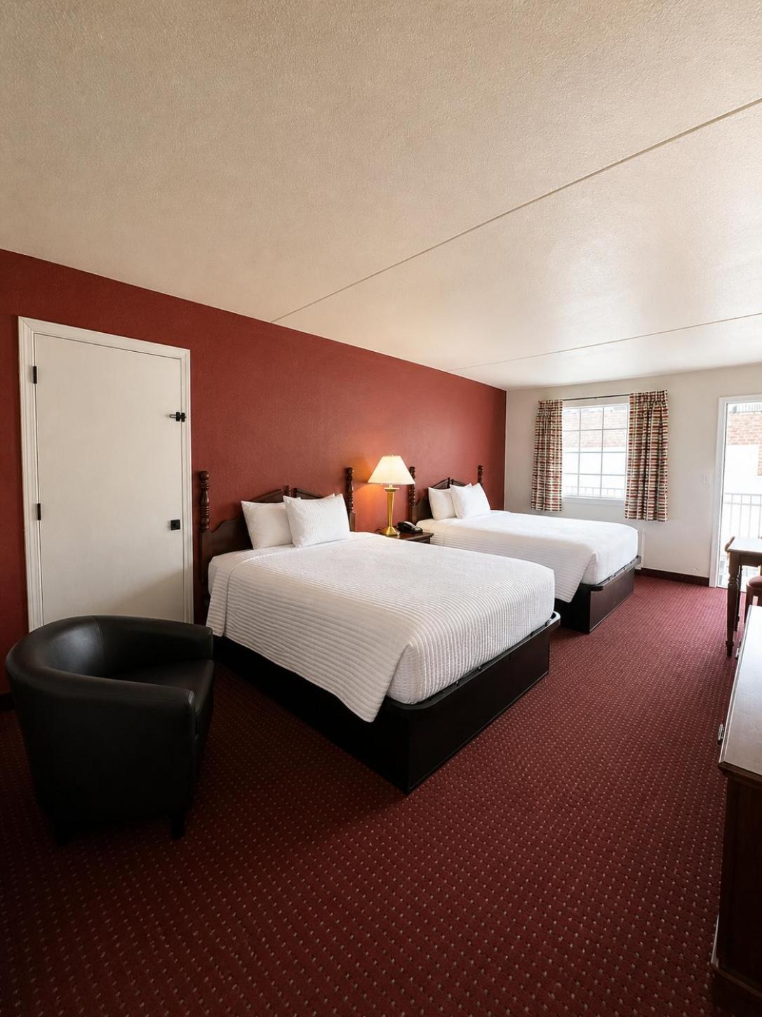 Queen Room Two Queen Beds Ground Floor