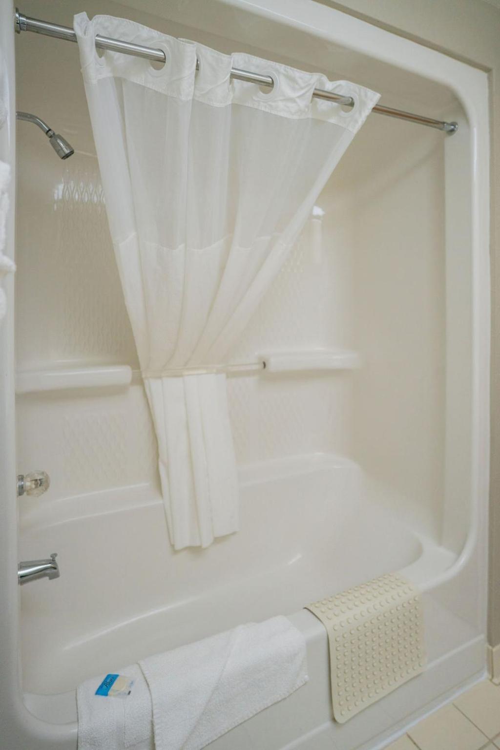 King Room,1769566034:JPEG