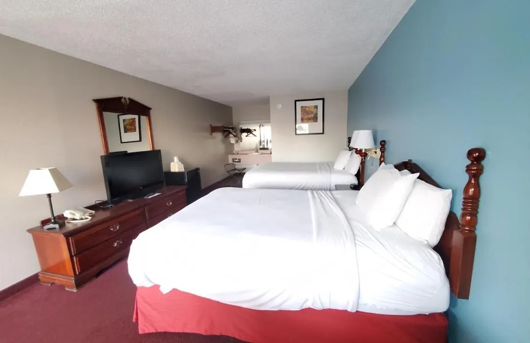 Twelve Oaks Inn-1