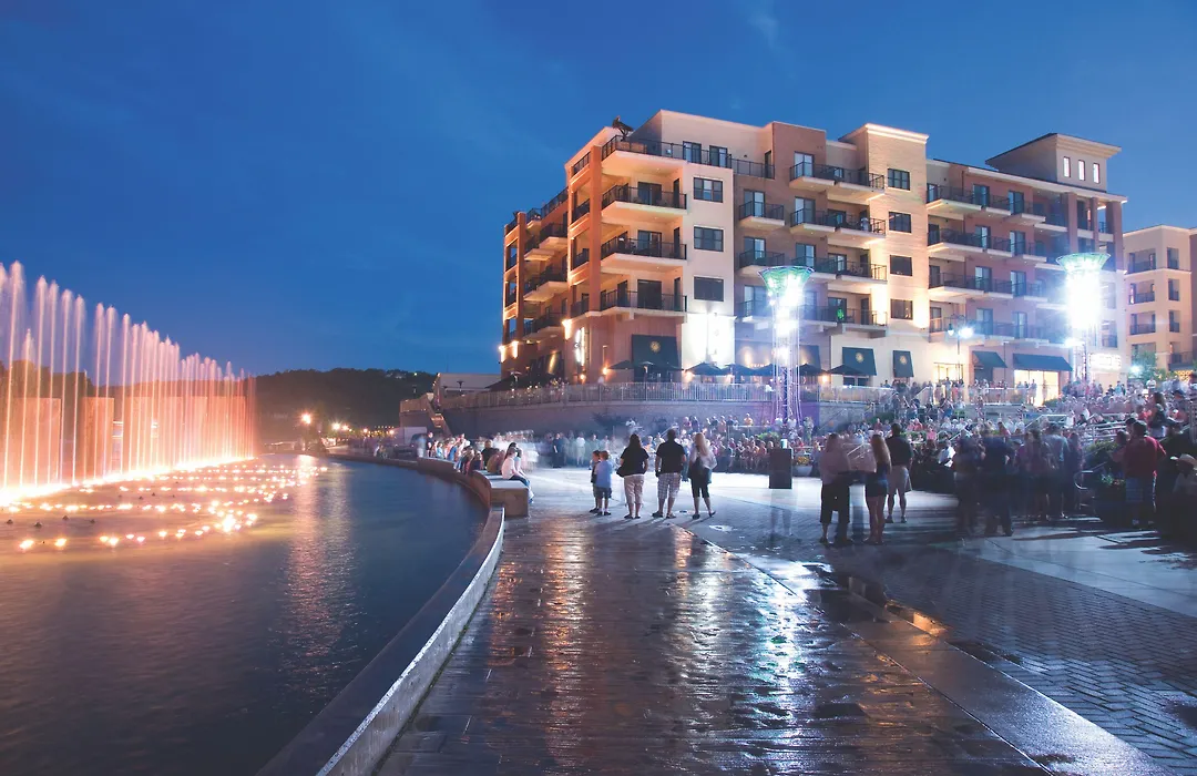 Hilton Promenade Branson Landing-1