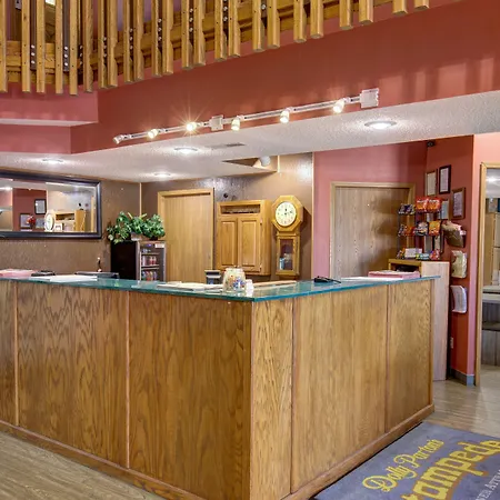 Ramada By Wyndham Branson Theatre District-3