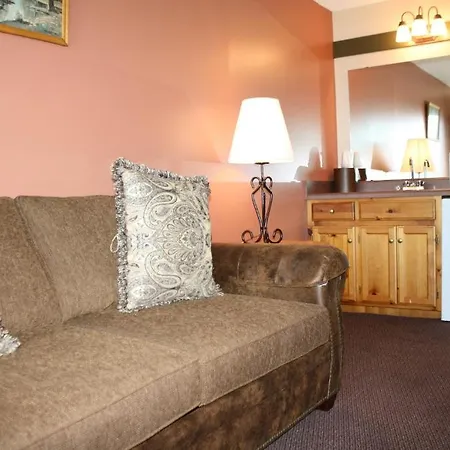Outback Roadhouse Motel & Suites Branson-2