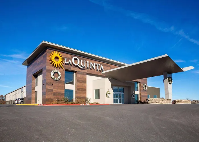La Quinta By Wyndham Branson Hotel