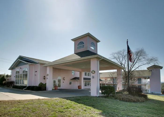Angel Inn - Central Branson