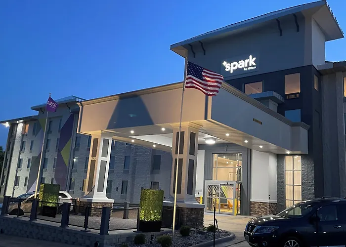 Spark By Hilton Branson Meadows