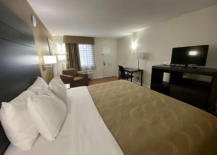 Quality Inn Branson - Hwy 76 Central